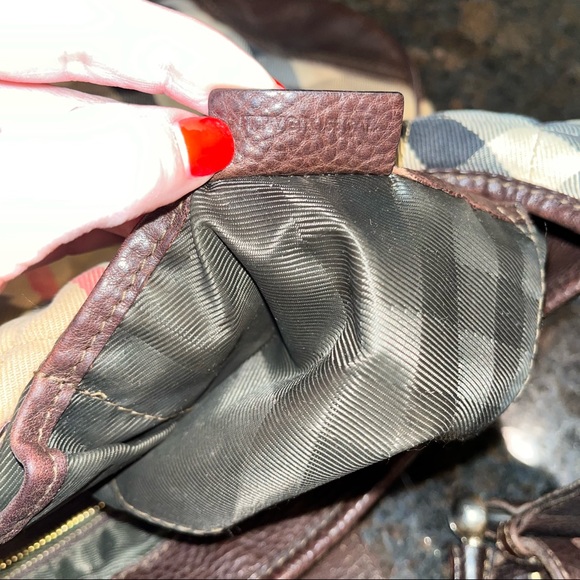 Burberry | Brooke Hobo Bag - Picture 7 of 13